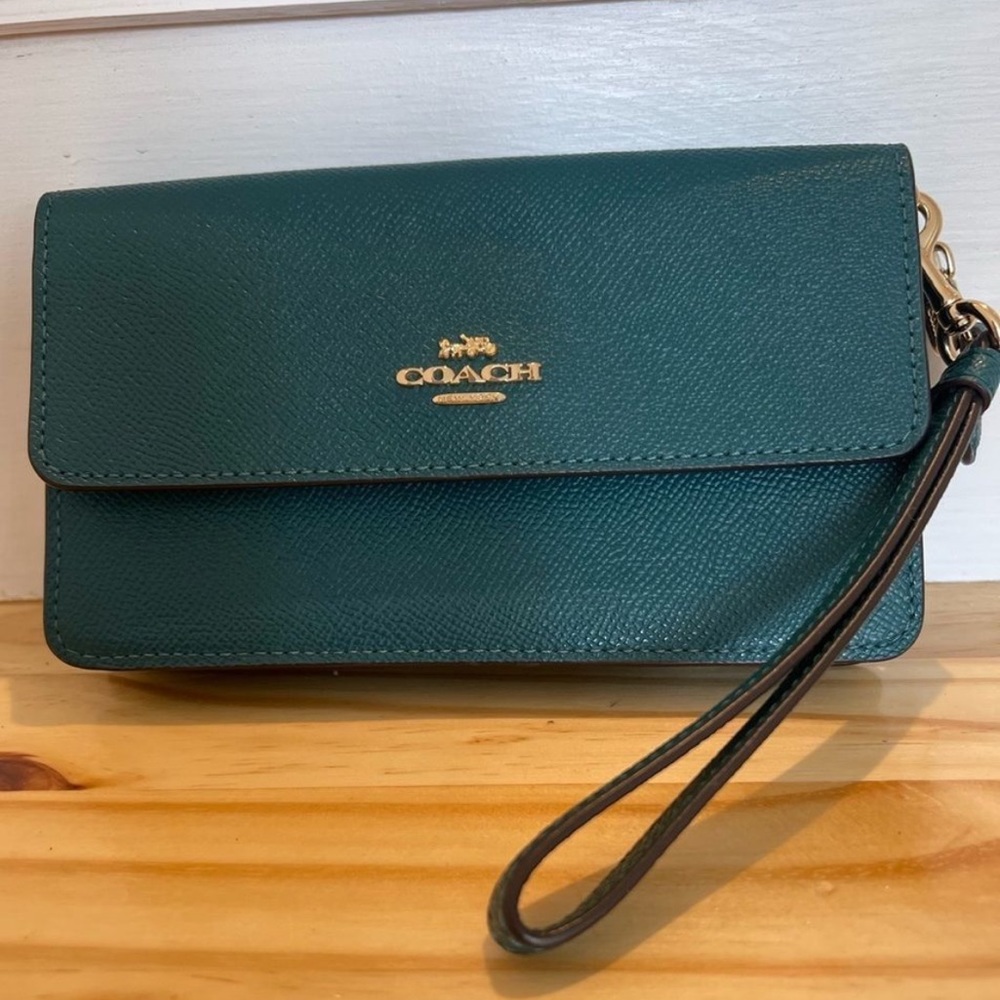 Green coach wallet- without wristlet*